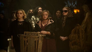‘Sabrina the Teenage Witch’ Cast Offers Words of Encouragement to New Coven: ‘Best Witches!’