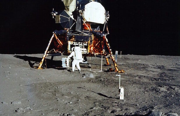 First Man Fact Check Was The Moon Landing Really That Close To Disaster