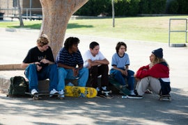 ‘Mid90s’ Film Review: Jonah Hill Scores Solid Directorial Debut With Coming-of-Age Indie