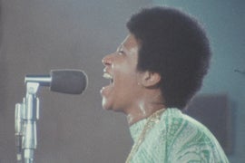 ‘Amazing Grace’ Film Review: Aretha Franklin Lives on in Resplendent Gospel Concert Film