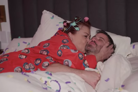 Jimmy Kimmel’s Aunt Chippy Ruined His Birthday With an Early-Morning Prank (Video)