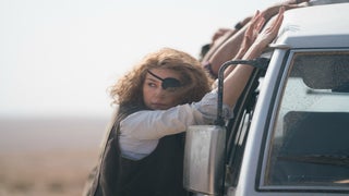 ‘A Private War’ Film Review: Rosamund Pike and Jamie Dornan Give Searing Performances as Real-Life War Correspondents