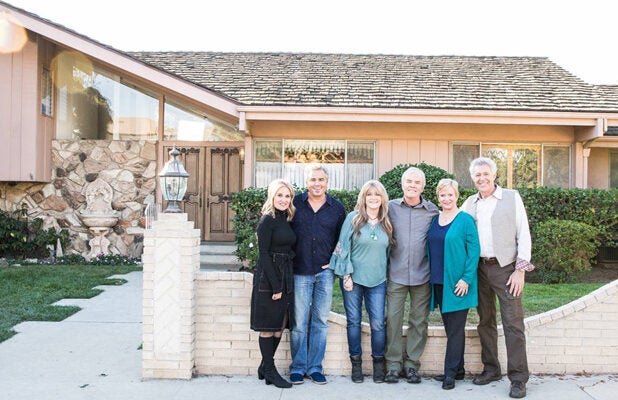 Barry Williams: HGTV 'Paid Way to Much' For the 'Brady Bunch ...