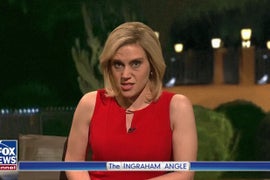 ‘SNL’: Kate McKinnon’s Laura Ingraham Reminds You Not to Vote, Mocks Alec Baldwin (Video)