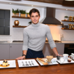 Queer Eye' Star Antoni Porowski Has 'Porn' Picture Purged From ...