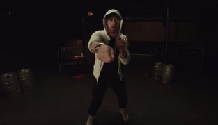 Eminem’s 11-Minute Freestyle Name-Drops Ariana Grande, Justin Bieber, Apple Watch, AMC Theatres (Video)