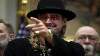 Kid Rock Stuns 350 Walmart Customers by Paying $81K in Layaway Accounts