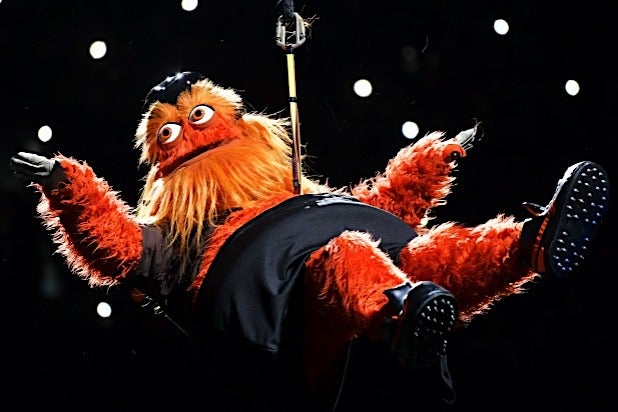 Gritty Philadelphia Flyers mascot Oscars