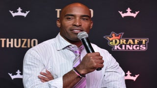 New York Giants Legend Tiki Barber to Make Broadway Debut in ‘Kinky Boots’ (Photo)