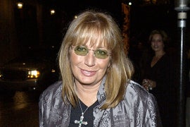 Penny Marshall Remembered by Rosie O’Donnell, Tom Hanks and More: ‘So Talented and Funny’