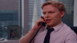 ‘Unbreakable Kimmy Schmidt’: Ellie Kemper on Ronan Farrow’s Surprise Cameo in #MeToo Episode