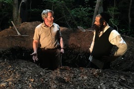 ‘To Dust’ Film Review: Matthew Broderick Dramedy Examines Death’s Physical and Emotional Repercussions