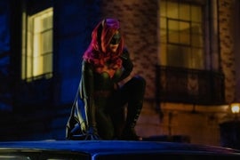 ‘Batwoman’: Ruby Rose’s Kate Kane Broods Over Gotham City in First Teaser (Video)
