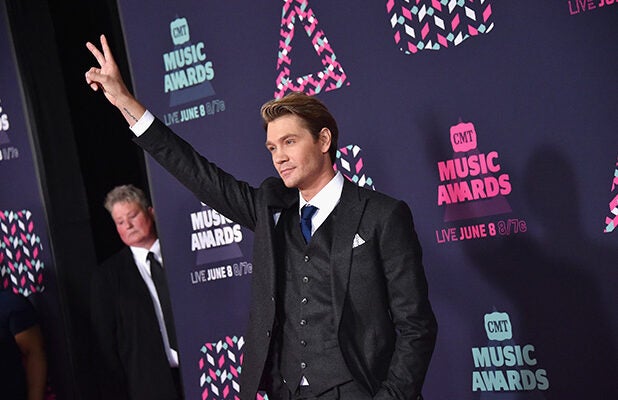 Chad Michael Murray Joins The Cast Of Riverdale And His Entrance Is Creepy Af Capital