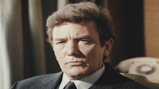 Albert Finney, Oscar-Nominated Star of ‘Tom Jones’ and ‘Bourne’ Movies, Dies at 82