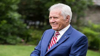 Alex Trebek Says He Will Stop Cancer Treatment If Current Round Fails