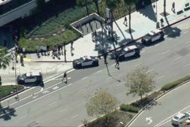 Westfield Century City Mall Stores Remain Closed After Fears of Suspicious Package, Possible Gunman