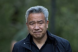 Kevin Tsujihara to Step Down as Warner Bros CEO and Chairman Amid Investigation Over Ties to Actress