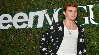 ‘Riverdale’ Star KJ Apa Cast in Lionsgate Faith-Based Film ‘I Still Believe’