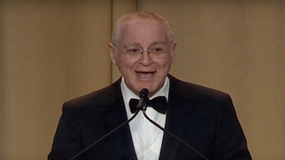 ‘Hamilton’ Author Ron Chernow Calls Out ‘Relentless Campaign’ Against Media at White House Correspondent’s Dinner
