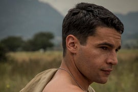 ‘Catch-22’ Star Christopher Abbott Breaks Down His ‘Testicles Sequence’ With George Clooney