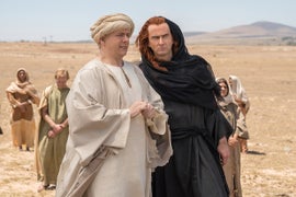 ‘Good Omens’: The Story Behind What’s Possibly the ‘Longest Cold Open in the History of Television’