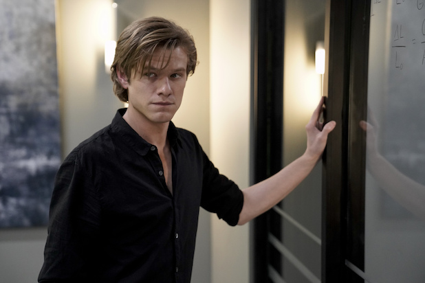 https://www.thewrap.com/wp-content/uploads/2019/05/MacGyver.jpg