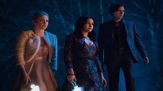 ‘Riverdale’ Season 4: They’re Finally Doing a Halloween Episode, Jughead’s Going to Prep School