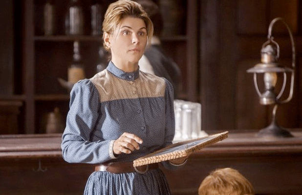 when comes the heart lori loughlin