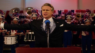 ‘Stranger Things 3’: Cary Elwes on ‘Smarmy’ Mayor Kline and His Connection to Starcourt Mall (Video)