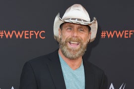 WWE Legend Shawn Michaels Is a Bad Dad – and in a Ton of Danger – in ’90 Feet From Home’ Trailer (Exclusive Video)