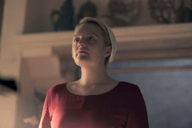 Elisabeth Moss Breaks Down ‘Handmaid’s Tale’ Season 3 Premiere and June’s Plan for Serena