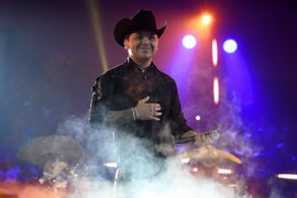 Ratings: Univision Beats All the English-Language Broadcast Nets With ‘2019 Premios Juventud’ Awards Show