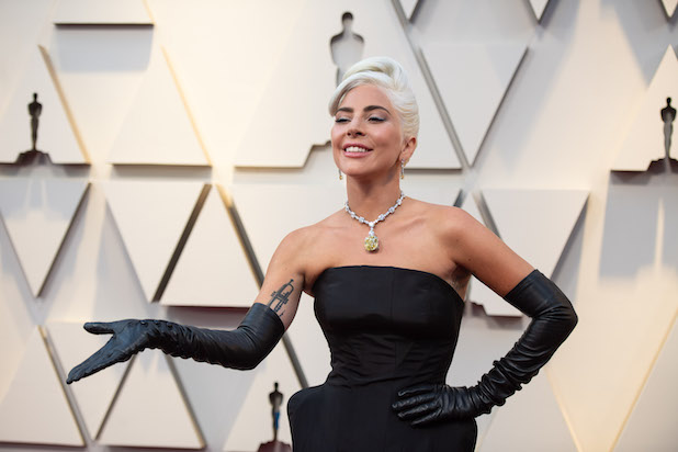 Lady Gaga, Claire Foy Lead Oscars Academy's 842 New Member ...