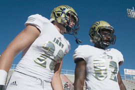 ‘Last Chance U’ Director Walks Us Through That Great Jump-Cut From Game 4 Loss to Game 5 Loss