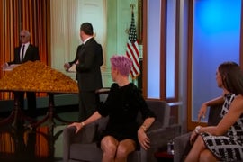 Jimmy Kimmel Gives Megan Rapinoe, Alex Morgan the Trump White House Lunch They Don’t Want (Video)