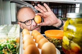 Why Alton Brown Was ‘Waiting on Technology’ to End 7-Year Break From ‘Good Eats’