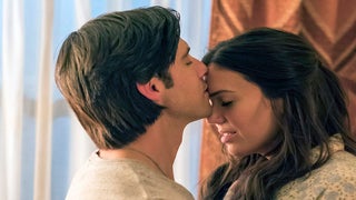 ‘This Is Us’: Mandy Moore Says Rebecca’s Father Will Play a Big Part in Her Relationship With Jack (Video)