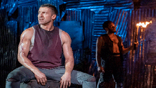 ‘Coriolanus’ Theater Review: Jonathan Cake Plays Shakespeare’s Ultimate Mama’s Boy