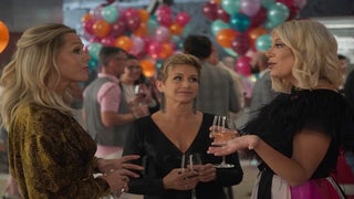 Tori Spelling and Jennie Garth on ‘BH90210’ Finale’s ‘Soapedy’ Cliffhangers, Their ‘Juicy’ Plans for a Season 2