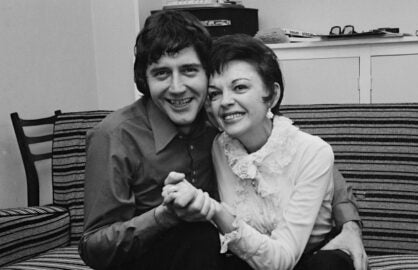 Judy What Judy Garland S Family Thought Of Her Husband Mickey Deans