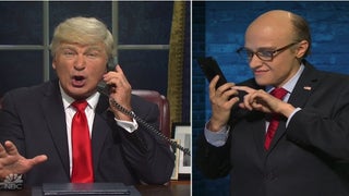 ‘SNL’: Alec Baldwin’s Trump Tries to Find Someone to Fix His Impeachment Situation (Video)