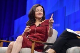 Democrat Sheryl Sandberg Won’t Say If She’ll Vote for Facebook-Busting Elizabeth Warren (Video)