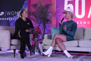 Gigi Gorgeous, Lauryn Evarts Bosstick