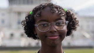 16-Year-Old Climate and Racial Justice Advocate Isra Hirsi to Be Honored as Voice of the Future (Video)