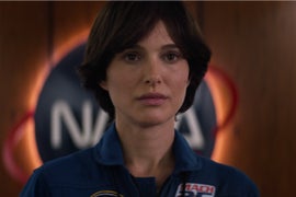 ‘Lucy in the Sky’ Film Review: Natalie Portman’s Astronaut Cut Loose by Script’s Lack of Mission, Control
