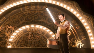 ‘The Current War: Director’s Cut’ Film Review: Benedict Cumberbatch and Michael Shannon Liven Up a Dull History Lesson