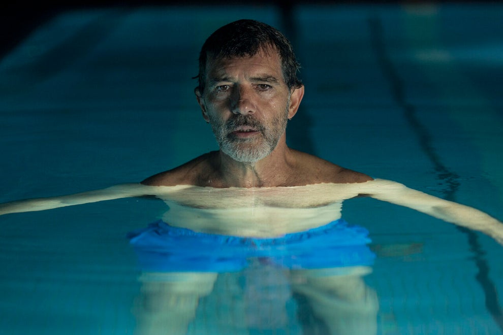 Antonio Banderas as Salvador Mallo