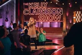 ‘The Kelly Clarkson Show’ Renewed Through 2023 by NBCUniversal