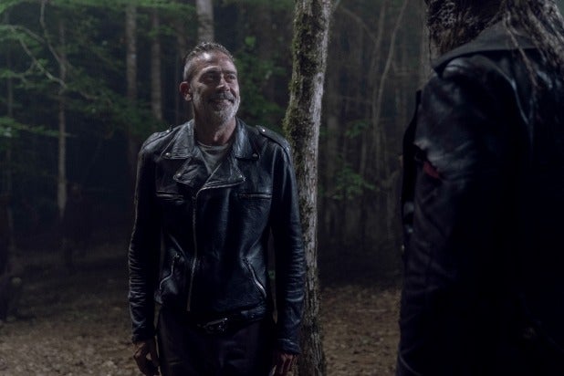 Here S What Happens Next With Negan And Alpha In The Walking Dead